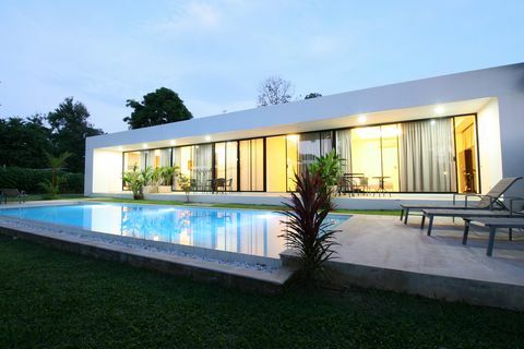 White Breeze Apartment, Phuket, Tailândia