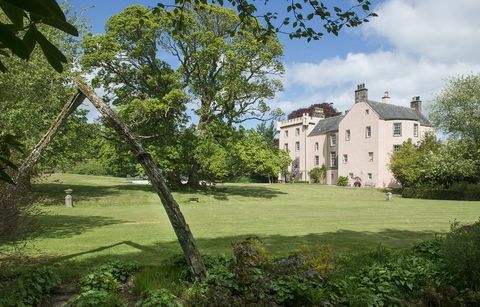 castelo rosa à venda em aberdeenshire