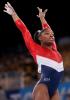 Por que Simone Biles saiu da final por equipe feminina