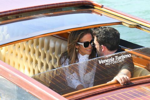 jennifer lopez e ben affleck no festival de cinema de Veneza em 9 de setembro