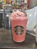Starbucks Barista cria dia dos namorados Frappuccinos