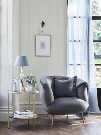 dfs darcy velvet acento cadeira, casa linda, hb x licenciamento sessão 22 de março de 2021, fotógrafa polly wreford, estilista jen haslam, produção sarah keady