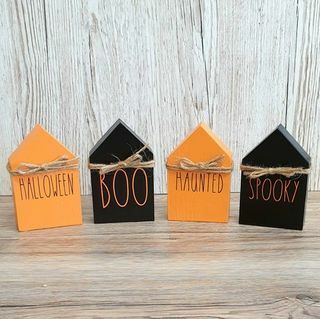 Casas decorativas de blocos de madeira para Halloween