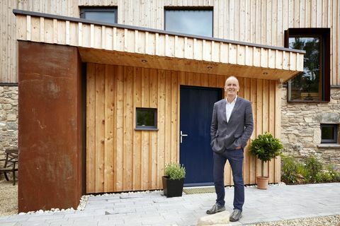 Grand Designs Series 15: Kevin McCloud visita County Down