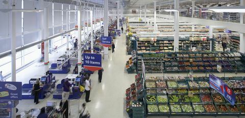 Tesco supermarket, Orpington, Reino Unido, 2009 - chão de fábrica