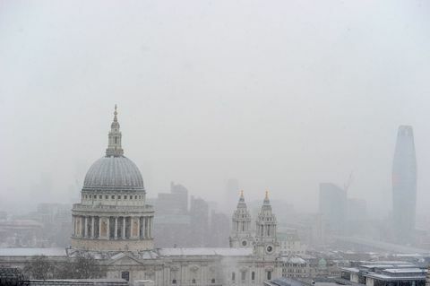 neve do tempo do reino unido em londres