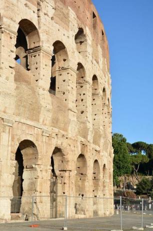 arena limpa do coliseu romano