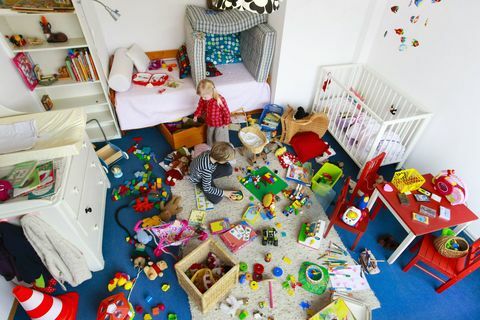 Quarto bagunçado infantil