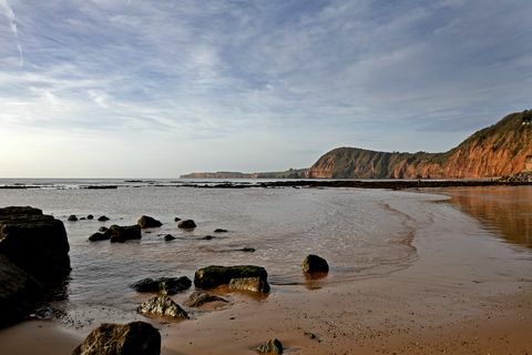 casa de campo costeira de palha para venda em devon