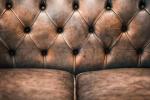 Como escolher e comprar um sofá de couro vintage