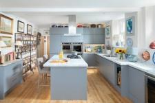 Reforma de cozinha cinza de Rosemary Shrager, fotos antes e depois