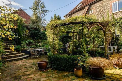 The Roundhouse - Poços junto ao mar - Norfolk - pérgola - Savills