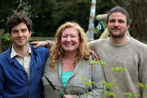 Garden Rescue series two - os irmãos Rich e Charlie Dimmock