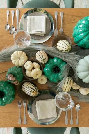 paisagem de mesa de abóbora verde e branco