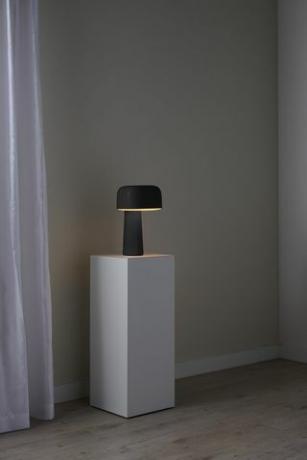 Luz de mesa gio