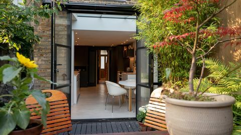 casa vitoriana com terraço moderno à venda em peckham rye, londres