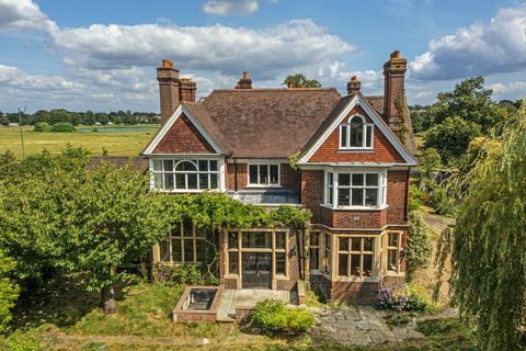 Antiga casa de julie andrews à venda em londres