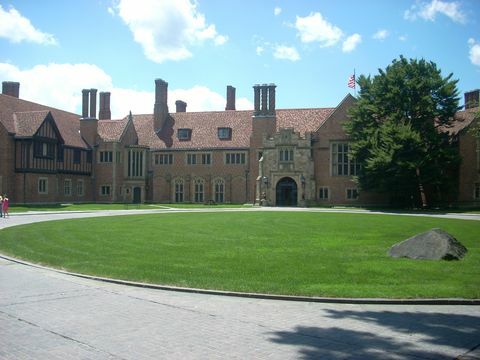 Prado Brook Hall, Rochester Hills, Michigan