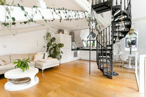 apartamento moderno à venda em uma capela reformada em Londres