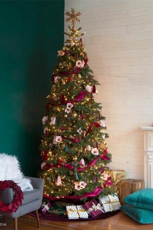 árvore de natal, decoração de natal, natal, enfeite de natal, árvore, abeto do Colorado, pinho oregon, quarto, véspera de natal, design de interiores,