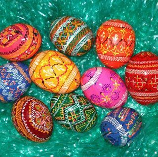 Ovos de madeira pysanki ucranianos pintados à mão (5)
