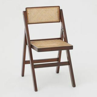 cadeira dobrável de madeira
