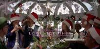 H&M convoca Adrien Brody para o anúncio de Natal 'Come Together'