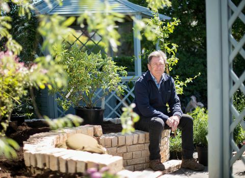 Série ITV Ame seu jardim com Alan Titchmarsh - junho de 2017