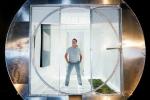 George Clarke e William Hardie apresentam casa giratória futurista que economiza espaço