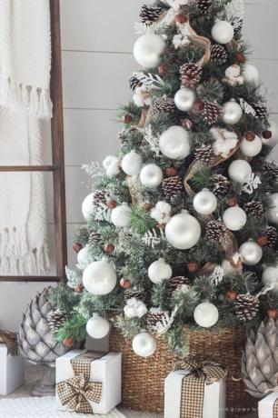 Árvore de Natal, Decoração de Natal, Natal, Branco, Enfeites de Natal, Abeto Colorado, Árvore, Pinheiro Oregon, Galho, Galho, 