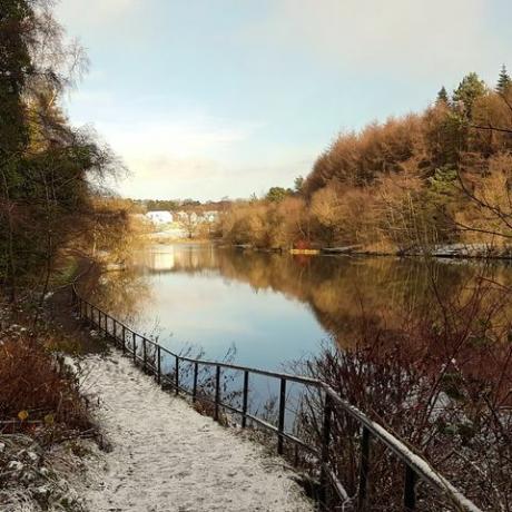 reservatório eliburn em livingston durante o inverno